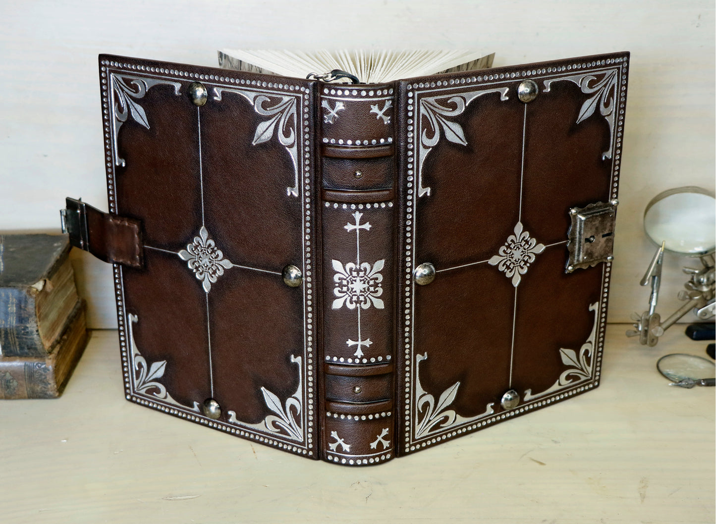 Journal with Lock and Key, Antique Brown Leather with Silver decoration - Codex Argentum