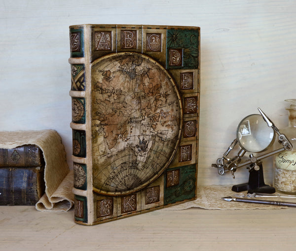 Handpainted leather journal, Artist paper, "The traveler". One of a Kind