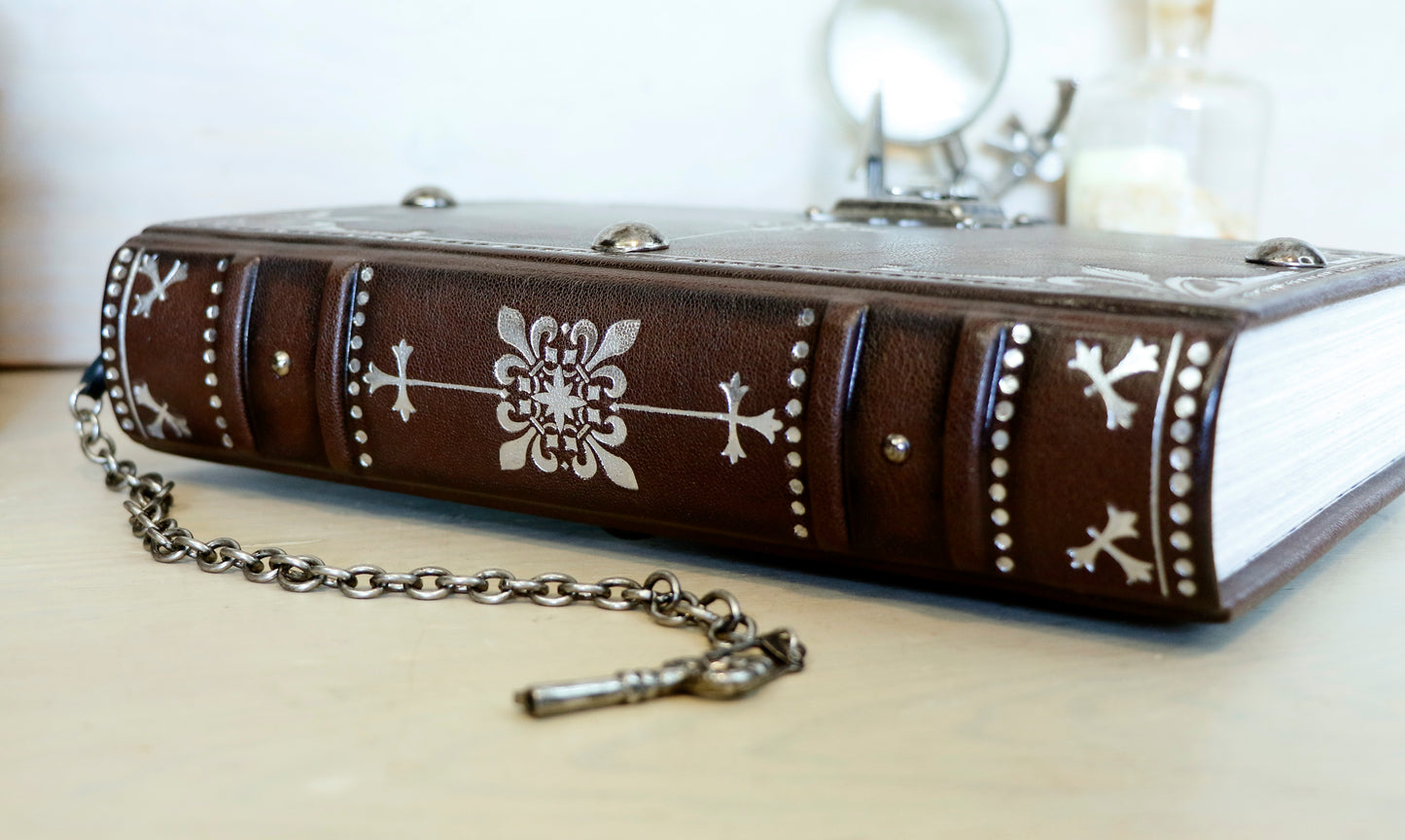 Journal with Lock and Key, Antique Brown Leather with Silver decoration - Codex Argentum