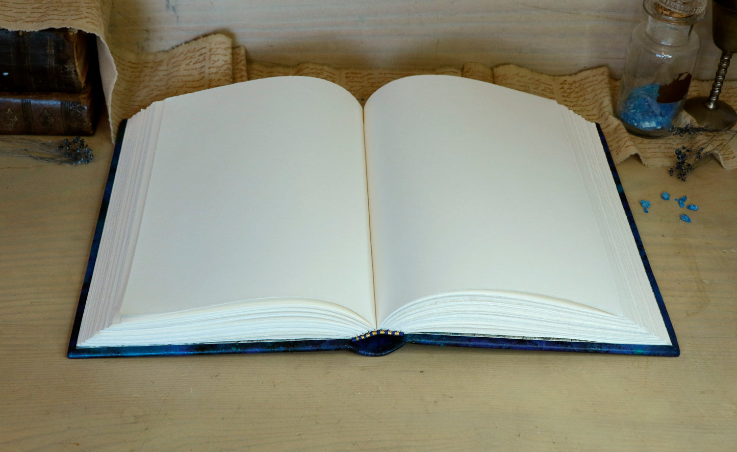 Blue leather journal with hand marbled decoration - Ocean Waves