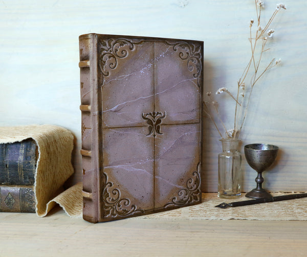 Leather journal with floral decoration. Romantic diary. "Lavander fields"