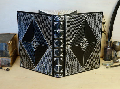 Journal with Lock and Key, Black Leather, Medium Size - Diamond Portal