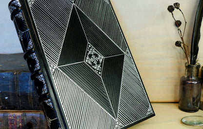 Journal with Lock and Key, Black Leather, Medium Size - Diamond Portal