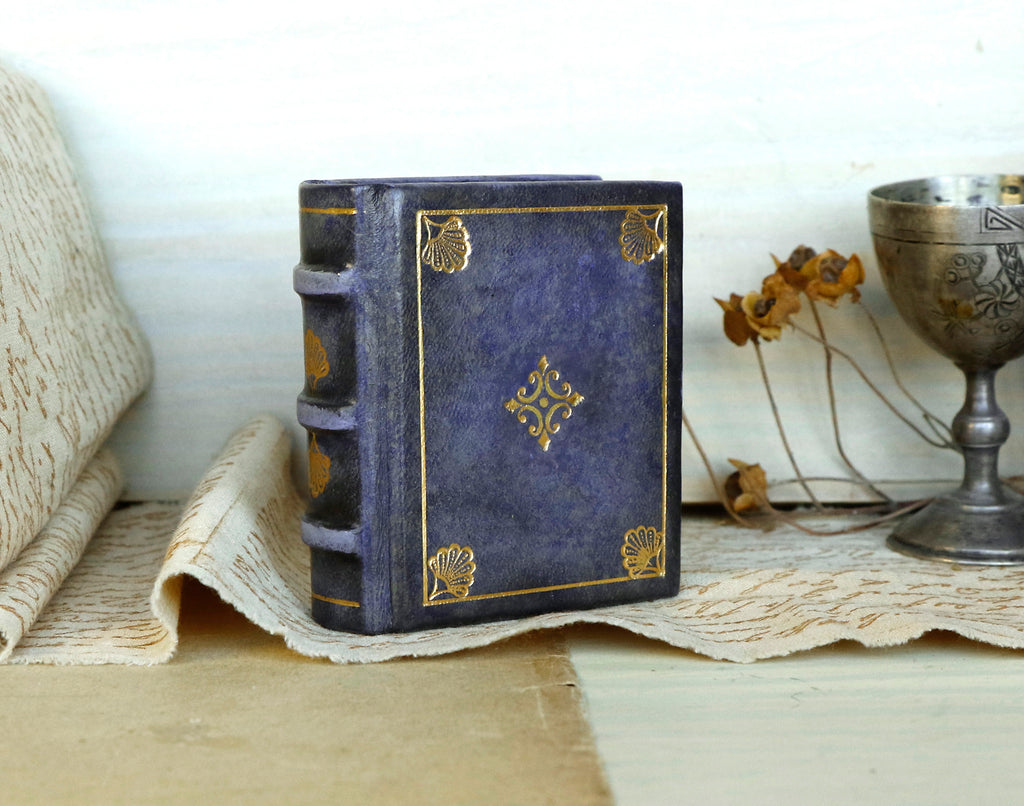 Purple leather journal, Gold tooled decoration - A Little Treasure
